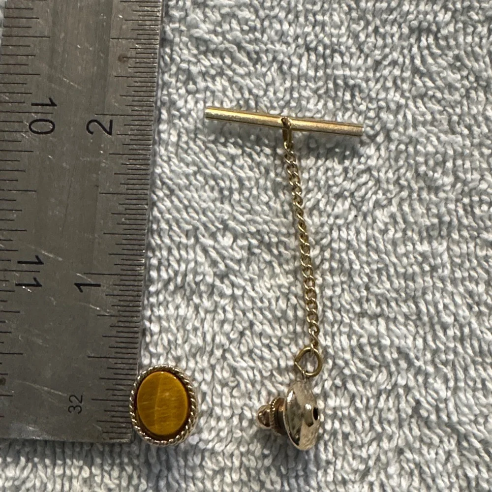 VTG Tiger Eye Gold Tone Lapel Pin Tie Tack Mid Century Cabochon MCM Dapper Gents